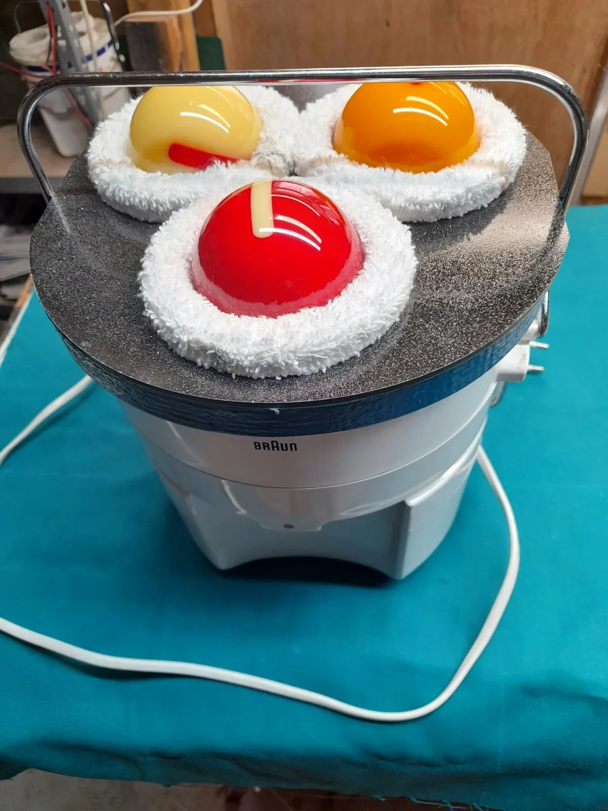 Biljartballen poetsmachine 